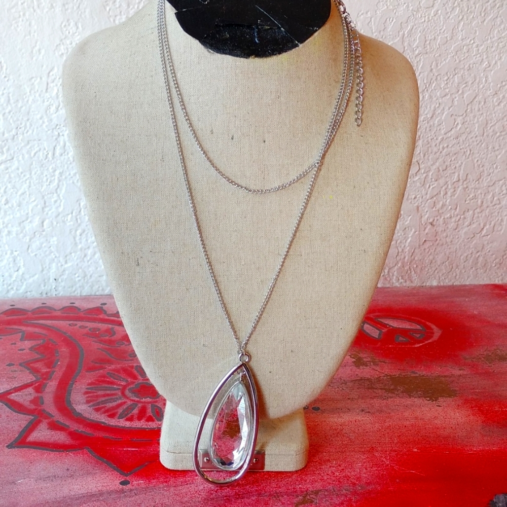 5/$20 - Super Long Necklace